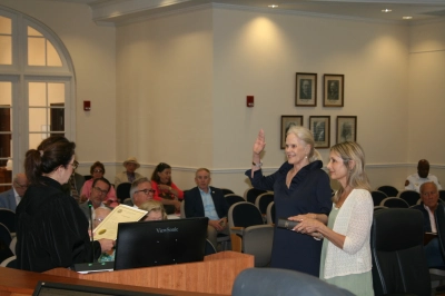 Julie Araskog being Swore In 